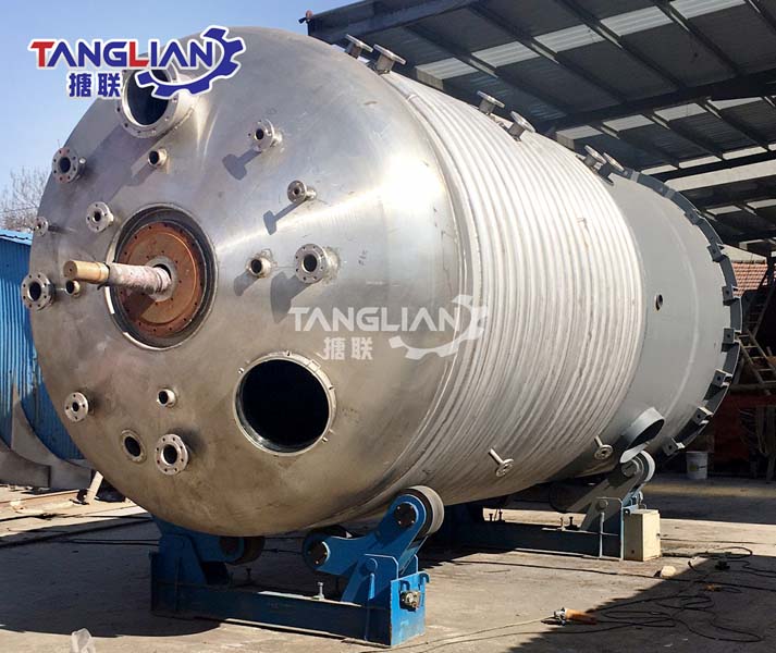 新型柔性可重復(fù)使用反應(yīng)釜保溫衣