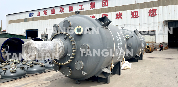 搪瓷反應(yīng)釜開(kāi)車前的準(zhǔn)備工作(圖1) 文章24.jpg