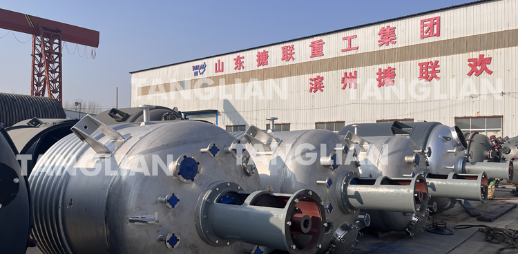 壓力容器詳細(xì)分類(lèi)方法-按工藝過(guò)程中的作用分類(lèi)(圖1) 搪玻璃反應(yīng)釜12.jpg